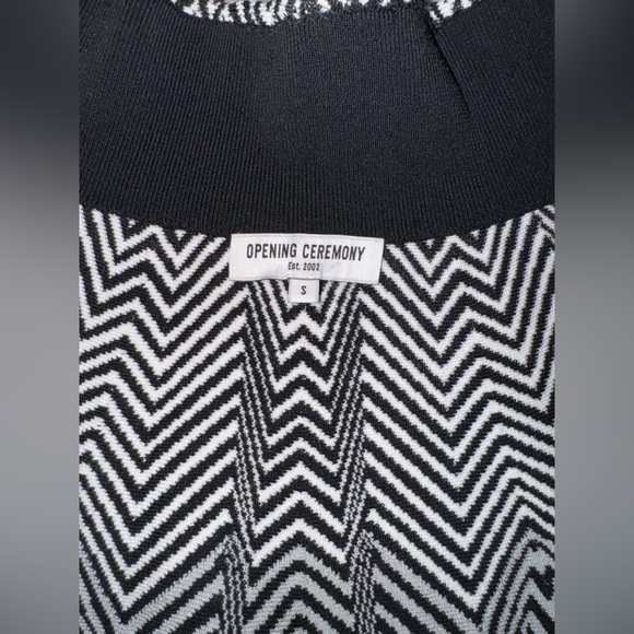 Opening Ceremony Herringbone Knit Mini Skirt Gray Black Size Small - Picture 7 of 8